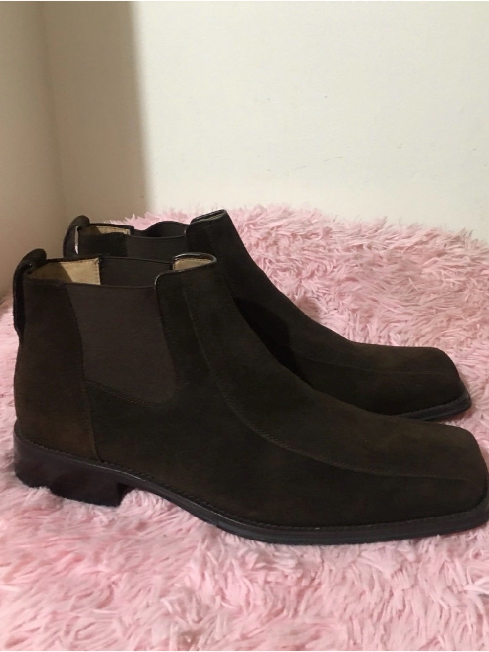 Zengara men’s brown suede ankle boots with a distinct square toe design Sz 9M